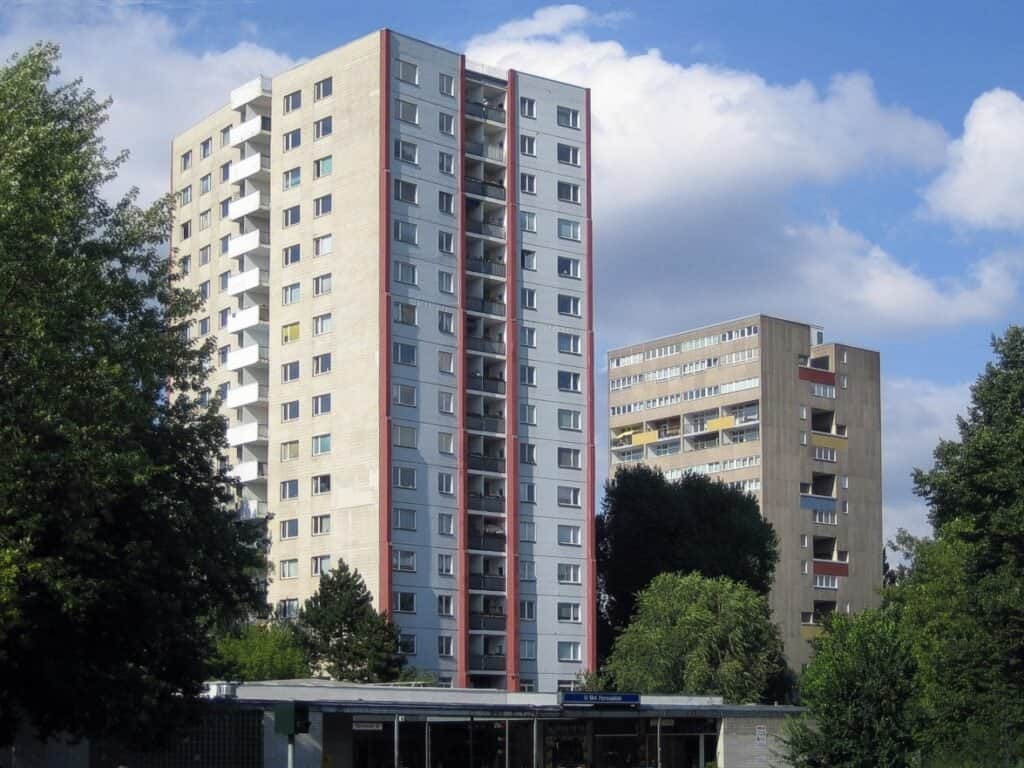 Architecture Tours Berlin East and West architectural differences in Berlin